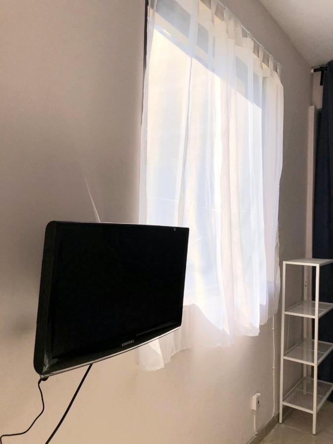 Lysandros Apartments In Athens, Near The Metro Luaran gambar