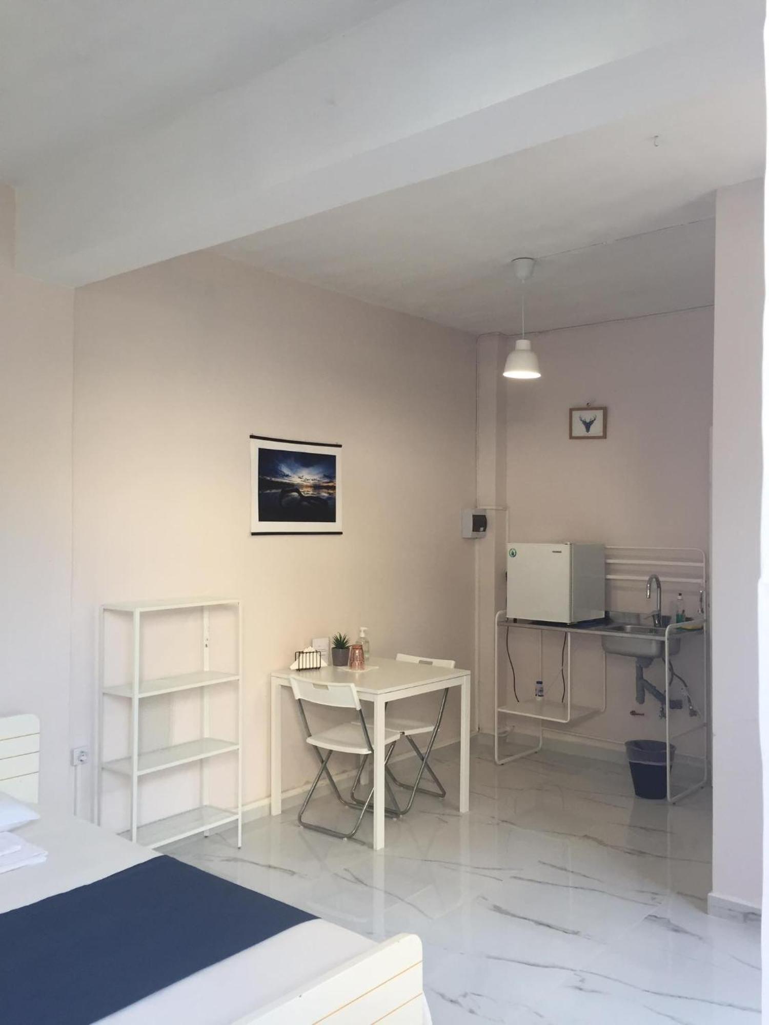 Lysandros Apartments In Athens, Near The Metro Luaran gambar